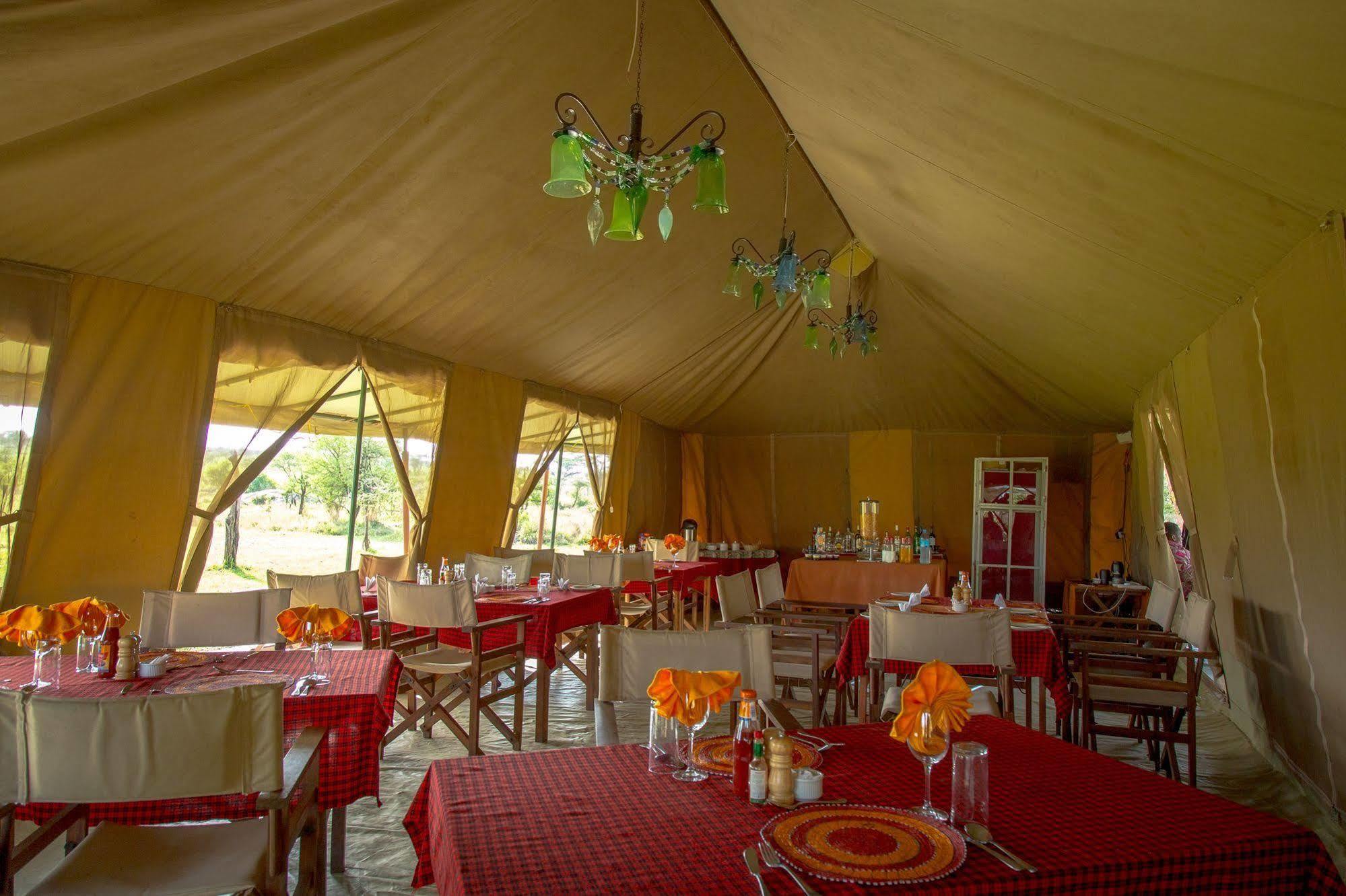 Kisura Serengeti Camp Soronera Buitenkant foto