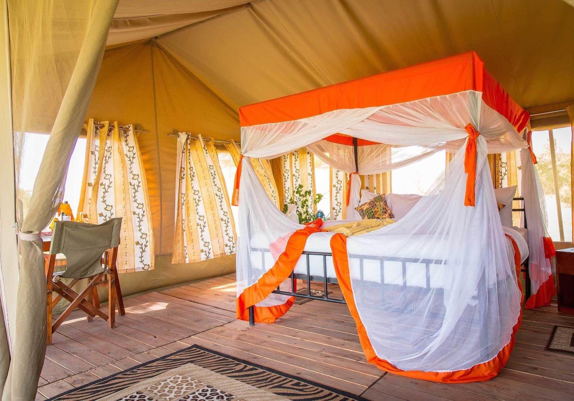 Kisura Serengeti Camp Soronera Buitenkant foto